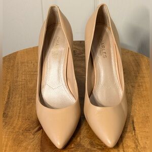Charles David Tan Heels